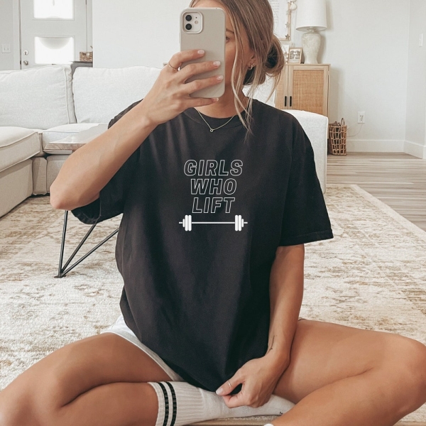 Girls Who Lift T-Shirt, Fitness Apparel, Strong Women, Workout Gym Tee, Fitness Enthusiast Gift, Comfort Colors