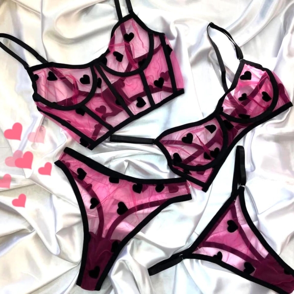 Valentine's Day lingerie - Romantic lingerie - Lingerie with hearts - Valentine's Day present