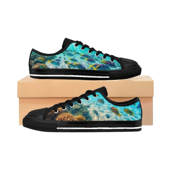 Bunte Damen-Sneaker mit Ozeanmuster - Strandgefühl, lässige Schuhe, einzigartiges Geschenk, Sommerstil, Alltagskleidung, AI-Design