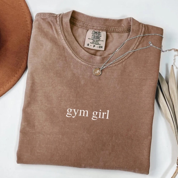 Women's Pump Cover Gym Shirt, Gym Girl Comfort Colors® T-Shirt, Muscle Mommy Shirt, Workout Apparel, Gym Girly Outfit, Fitness Gift for Her